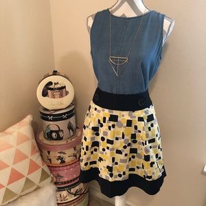 Candie’s Yellow Black Geometric Shape High Waist Button Accent Mini Skirt Size 7